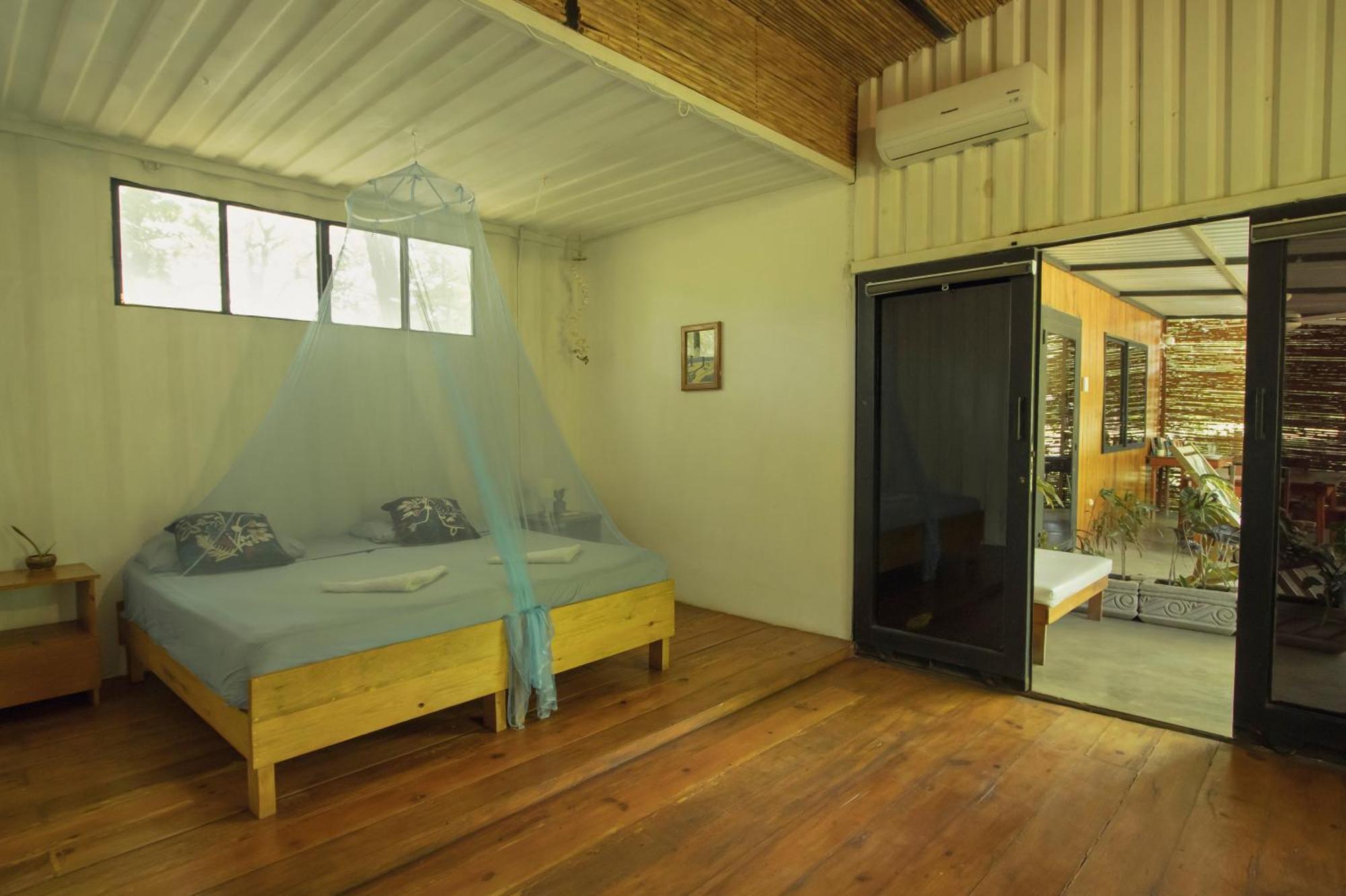 Mola Mola Surf Popoyo Bed & Breakfast エクステリア 写真
