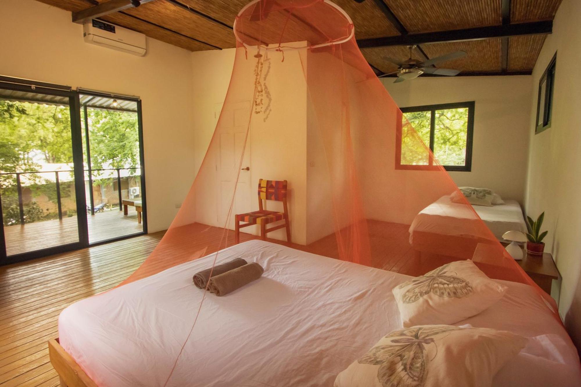 Mola Mola Surf Popoyo Bed & Breakfast エクステリア 写真