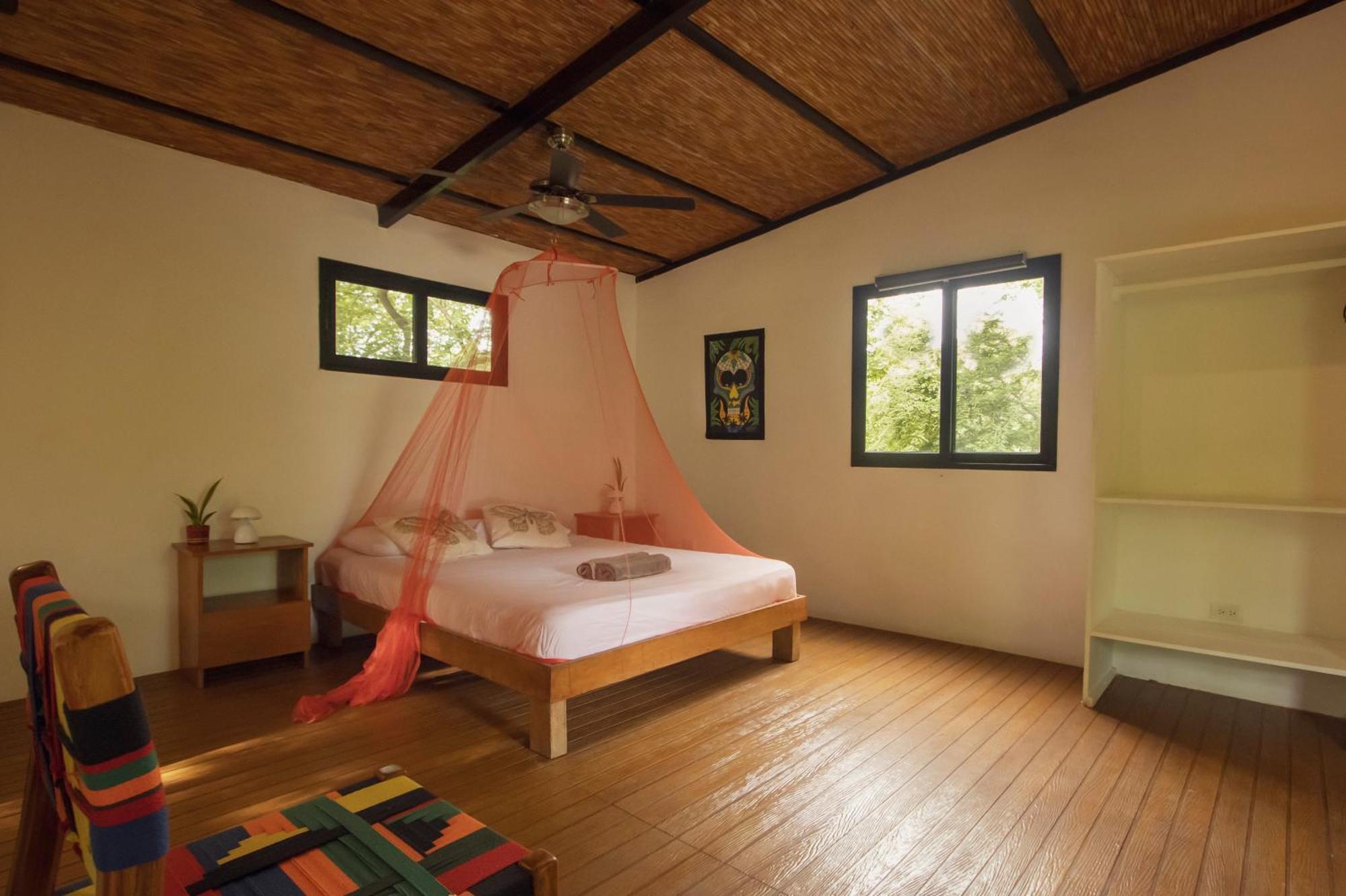 Mola Mola Surf Popoyo Bed & Breakfast エクステリア 写真