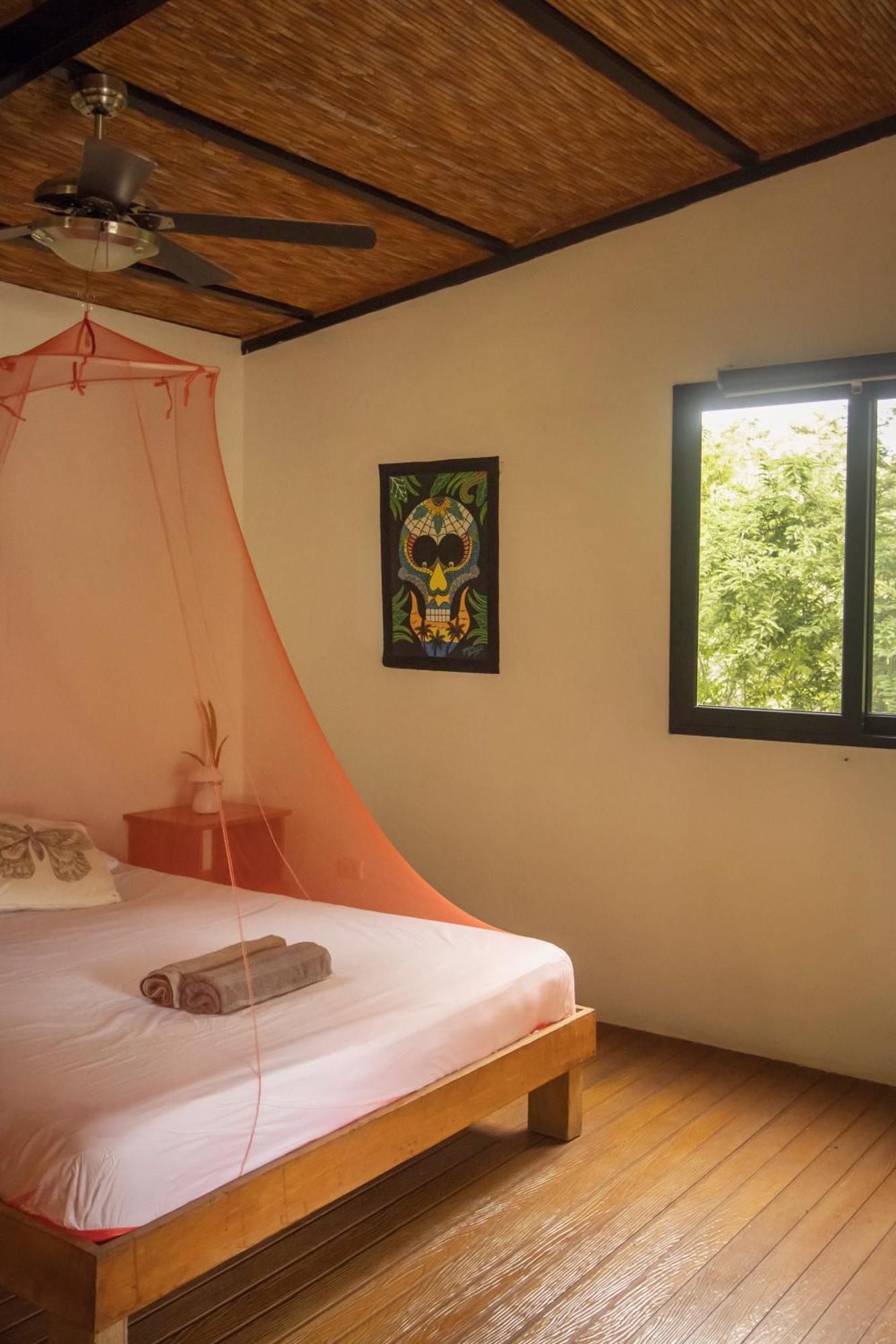 Mola Mola Surf Popoyo Bed & Breakfast エクステリア 写真