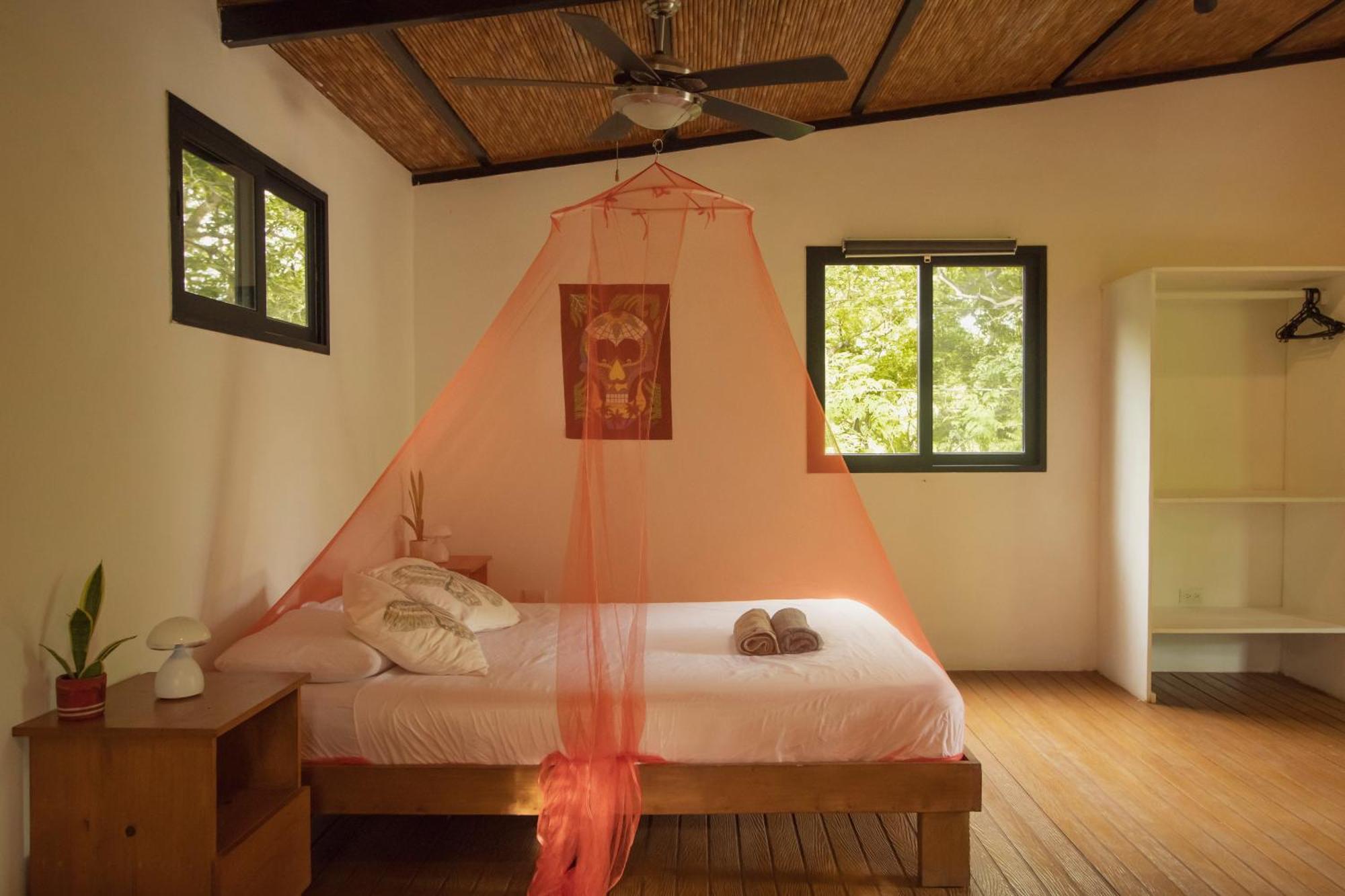 Mola Mola Surf Popoyo Bed & Breakfast エクステリア 写真